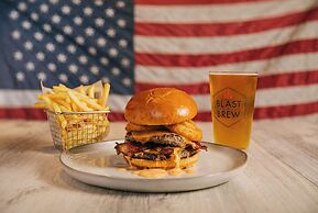 The Tides Oceanview Inn and Cottages