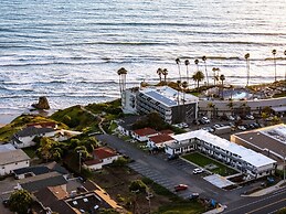 The Tides Oceanview Inn and Cottages