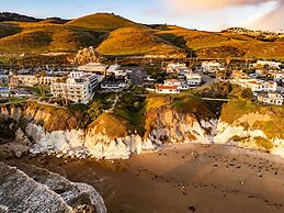 The Tides Oceanview Inn and Cottages