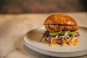 The Tides Oceanview Inn and Cottages