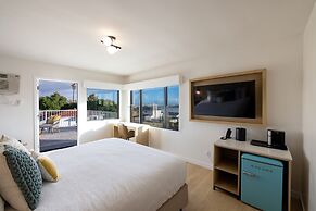 The Tides Oceanview Inn and Cottages