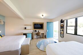 The Tides Oceanview Inn and Cottages