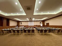 Perissia Hotel & Convention Center