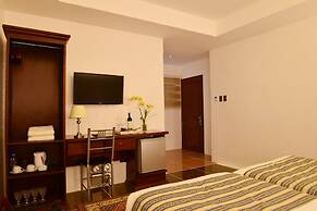 Boracay Summer Palace