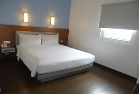 Amaris Hotel La Codefin - Kemang