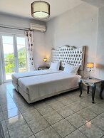 Enjoy Lichnos Bay Village, Camping, Hotel & Apartments