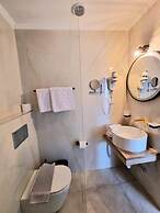 Enjoy Lichnos Bay Village, Camping, Hotel & Apartments