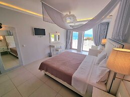 Enjoy Lichnos Bay Village, Camping, Hotel & Apartments