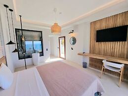 Enjoy Lichnos Bay Village, Camping, Hotel & Apartments