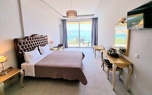 Enjoy Lichnos Bay Village, Camping, Hotel & Apartments