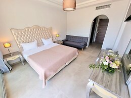 Enjoy Lichnos Bay Village, Camping, Hotel & Apartments