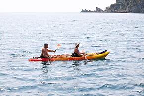 Enjoy Lichnos Bay Village, Camping, Hotel & Apartments