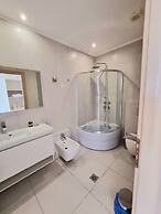 Enjoy Lichnos Bay Village, Camping, Hotel & Apartments