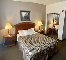 A Riverside Inn Travelodge by Wyndham