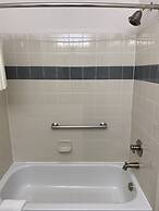 A Riverside Inn Travelodge by Wyndham