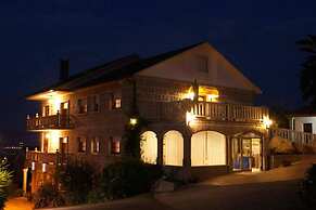 Hotel & Apartamentos Cons da Garda