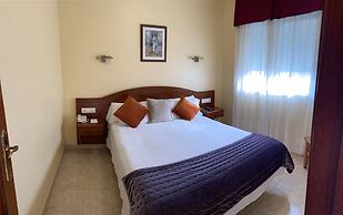 Hotel & Apartamentos Cons da Garda