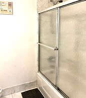 Macy Empire Apartments