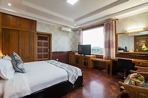 Hotel Shwe Pyi Thar