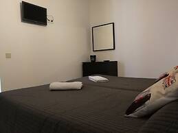 Lagos City Center Guest House & Hostel