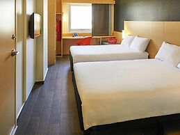 Ibis Los Mochis