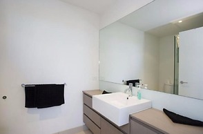 Whitewater Apartments