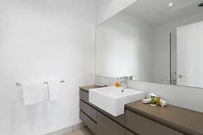 Whitewater Apartments