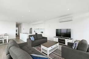 Whitewater Apartments