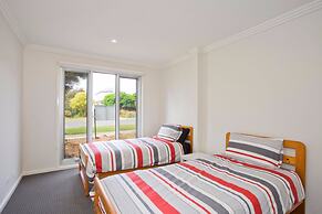 Whitewater Apartments