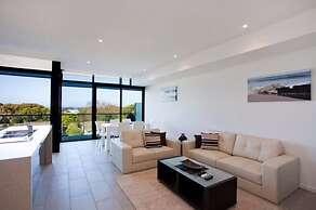 Whitewater Apartments