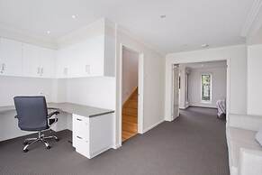 Whitewater Apartments