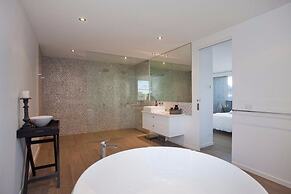 Whitewater Apartments