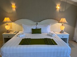 Excelaris Grand Resort Conventions & Spa