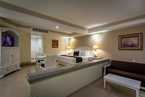 Excelaris Grand Resort Conventions & Spa