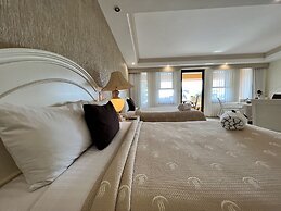 Excelaris Grand Resort Conventions & Spa