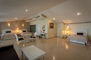 Excelaris Grand Resort Conventions & Spa