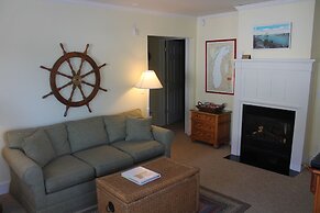 Captain's Cottage Suites