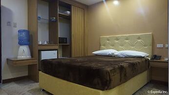 Score Birds Hotel