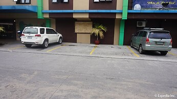 Score Birds Hotel