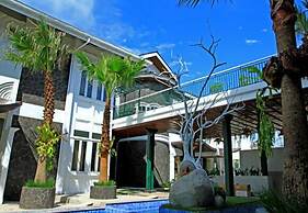 Ox Ville Hotel