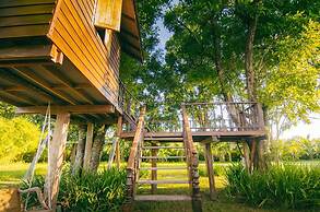 Tanita Lagoon Resort