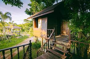 Tanita Lagoon Resort