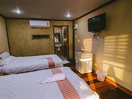 Tanita Lagoon Resort