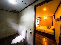 Tanita Lagoon Resort