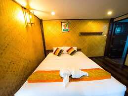 Tanita Lagoon Resort