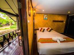 Tanita Lagoon Resort