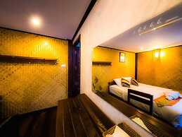 Tanita Lagoon Resort