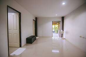 Tanita Lagoon Resort