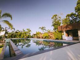 Tanita Lagoon Resort