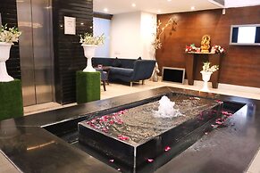 Hotel Clarks Collection Bhavnagar